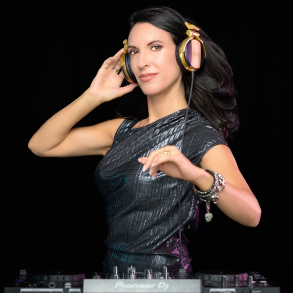 Foto von static-djane-03-1.jpeg