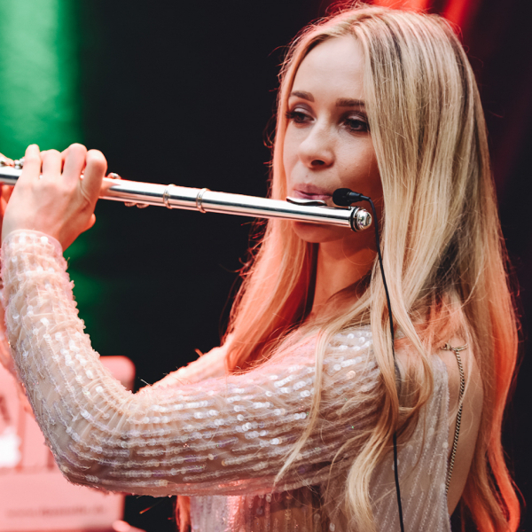 Foto von static-flutist-01-2.JPG
