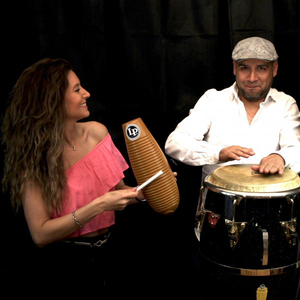 Foto von static-latin-band-2.jpg