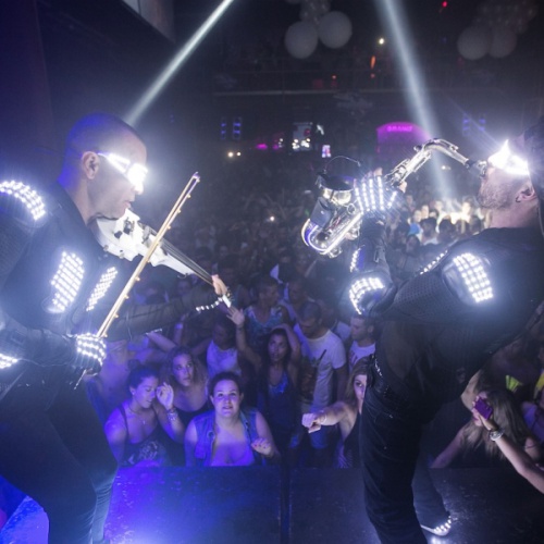 static-led-sax-violin-duo-1.JPG