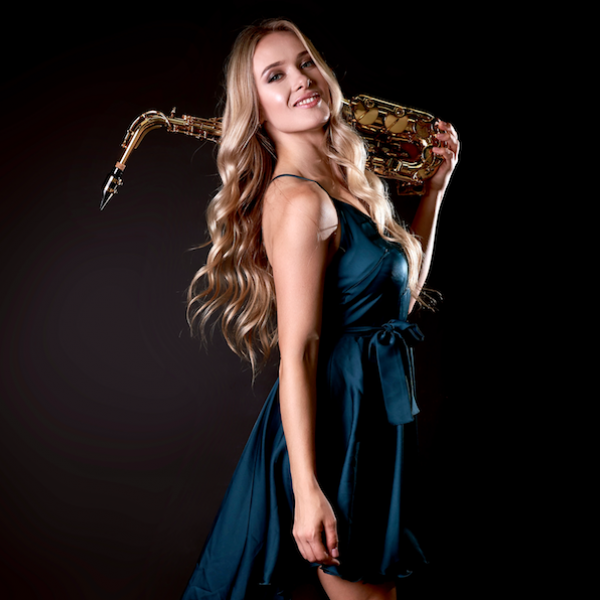 Foto von static-saxophonist-03-11.png
