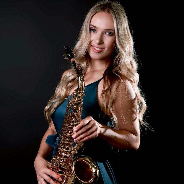 Foto von static-saxophonist-03-12.png