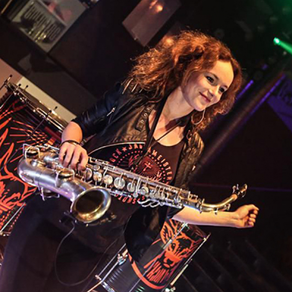 Foto von static-saxophonist-11-5.jpg