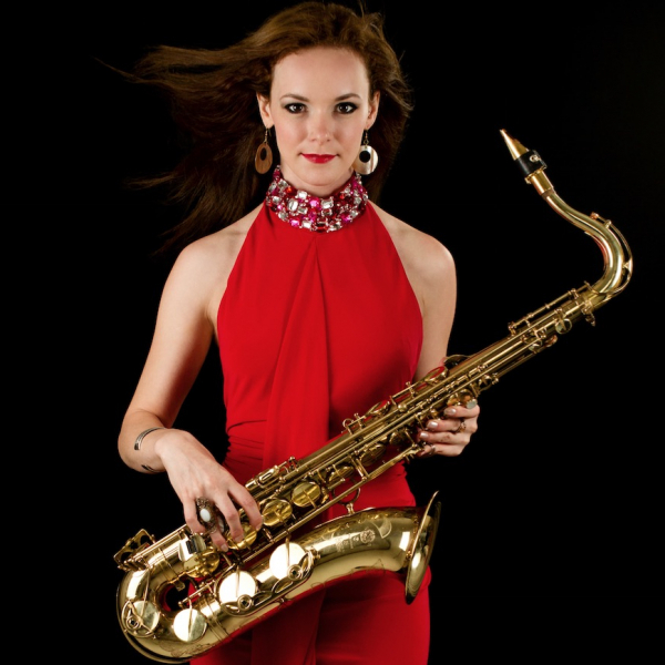 Foto von static-saxophonist-11-9.JPG