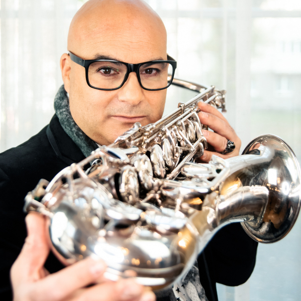 Foto von static-saxophonist-21-8.jpeg